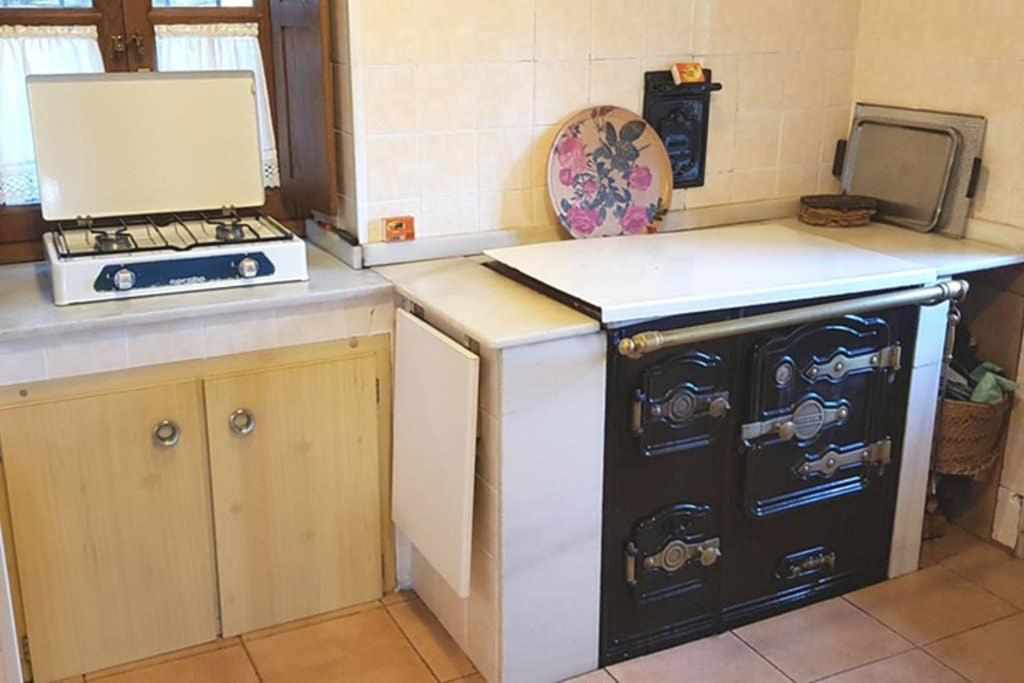 Casa La Capilla Βίλα Borines Εξωτερικό φωτογραφία